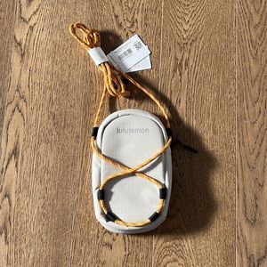 *BNWT* Lululemon Ripstop Paracord Crossbody Bag